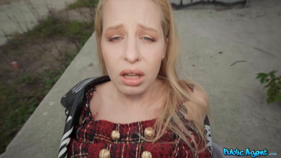 PublicAgent.26.07.28.Hailey.White.XXX.1080p.HEVC.x265